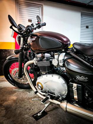 TRIUMPH BONNEVILLE BOBBER 1200 TRIUMPH BONNEVILLE BOBBER 1200
